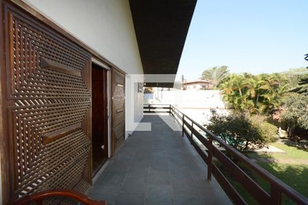 Casa à venda com 747m², 4 quartos e 6 vagasVaranda