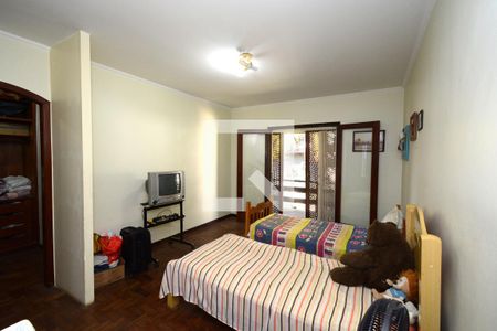 Casa à venda com 747m², 4 quartos e 6 vagasSuíte 3