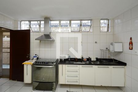 Casa à venda com 747m², 4 quartos e 6 vagasCozinha