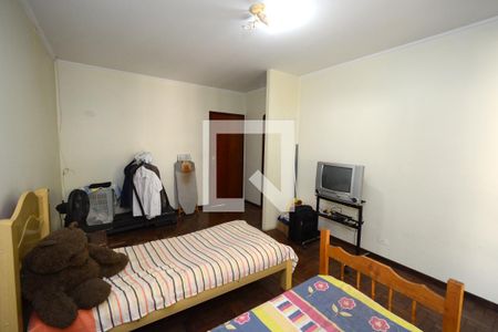 Casa à venda com 747m², 4 quartos e 6 vagasSuíte 3