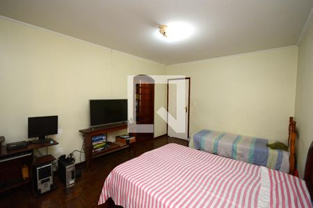 Casa à venda com 747m², 4 quartos e 6 vagasSuíte 4