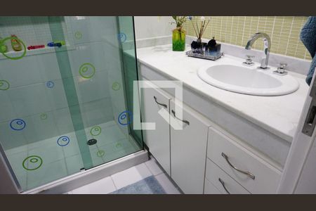 Apartamento à venda com 155m², 3 quartos e 2 vagasBanheiro Social