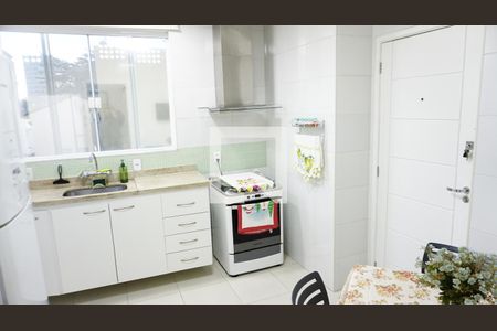 Apartamento à venda com 155m², 3 quartos e 2 vagasCozinha
