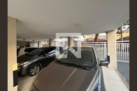 Apartamento à venda com 155m², 3 quartos e 2 vagas Apartamento à venda com 155m², 3 quartos e 2 vagasEstacionamento