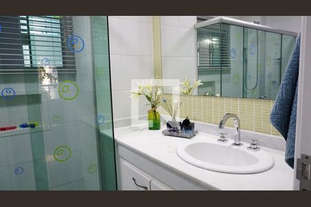 Apartamento à venda com 155m², 3 quartos e 2 vagasBanheiro Social