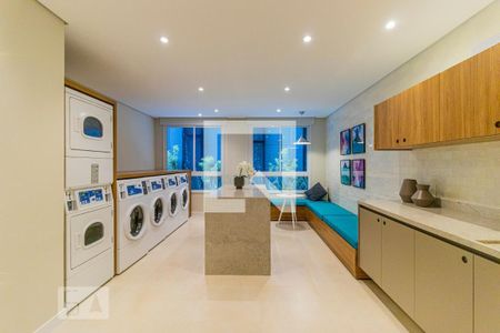 Área comum - Lavanderia de apartamento para alugar com 1 quarto, 28m² em República, São Paulo