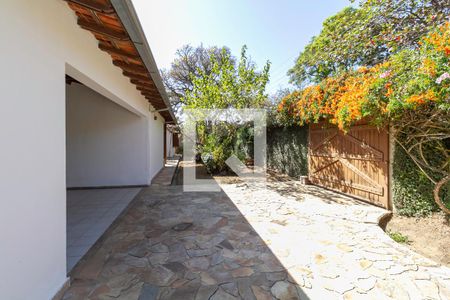 Casa para alugar com 506m², 3 quartos e 2 vagasEntrada