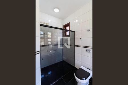 Casa para alugar com 506m², 3 quartos e 2 vagasBanheiro da suíte 