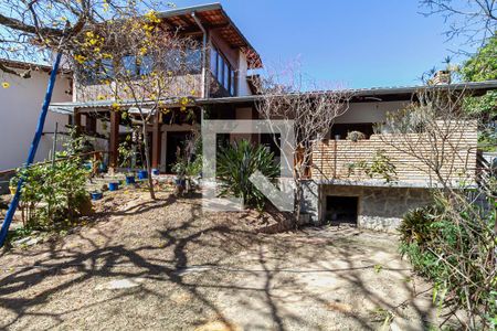Casa para alugar com 506m², 3 quartos e 2 vagasFachada