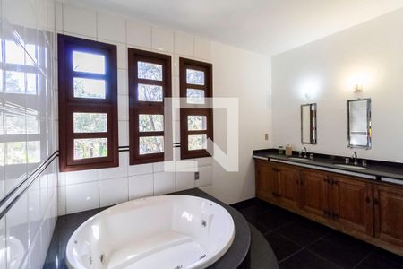 Casa para alugar com 506m², 3 quartos e 2 vagasBanheiro da suíte 
