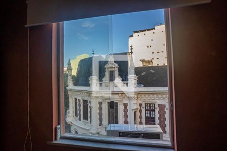 Apartamento à venda com 43m², 2 quartos e sem vagaQuarto 1 vista da janela