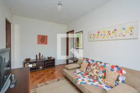 Casa à venda com 185m², 4 quartos e 2 vagas Casa à venda com 185m², 4 quartos e 2 vagasSala