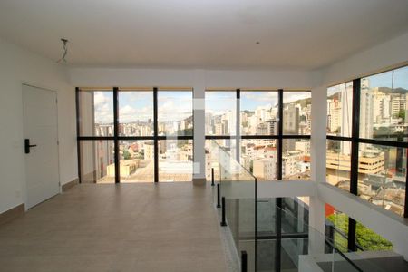 Apartamento à venda com 202m², 3 quartos e 3 vagasCobertura