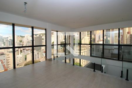 Apartamento à venda com 202m², 3 quartos e 3 vagasCobertura