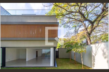 Casa de condomínio à venda com 867m², 5 quartos e 5 vagas