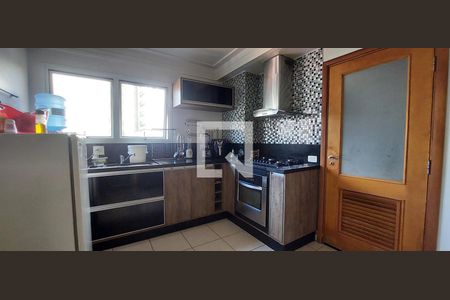 Apartamento à venda com 294m², 3 quartos e 3 vagasCozinha