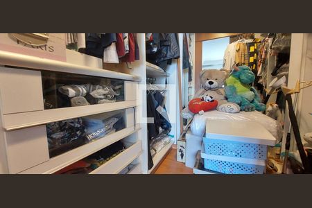 Apartamento à venda com 294m², 3 quartos e 3 vagasQuarto 3 suíte - closet