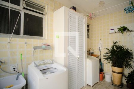 Casa à venda com 149m², 5 quartos e 2 vagasÁrea de Serviço