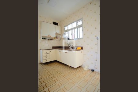 Casa à venda com 149m², 5 quartos e 2 vagasCozinha