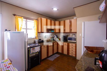 Apartamento à venda com 240m², 3 quartos e 2 vagasCozinha