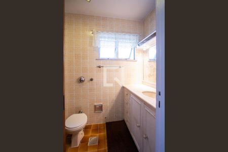 Apartamento à venda com 240m², 3 quartos e 2 vagasBanheiro Social