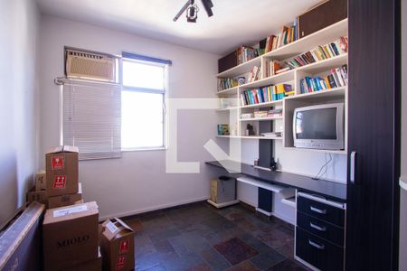 Apartamento à venda com 240m², 3 quartos e 2 vagasQuarto 2