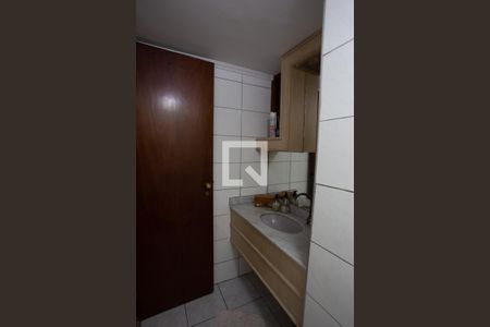 Casa à venda com 400m², 4 quartos e 5 vagas Casa à venda com 400m², 4 quartos e 5 vagasBanheiro