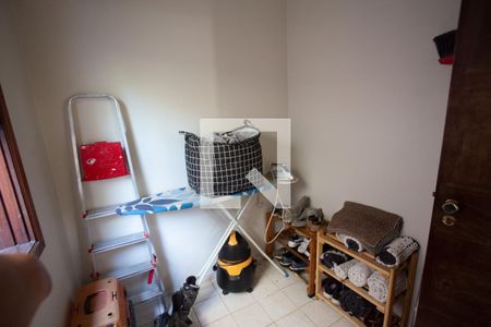 Casa à venda com 400m², 4 quartos e 5 vagas Casa à venda com 400m², 4 quartos e 5 vagasDISPENSA