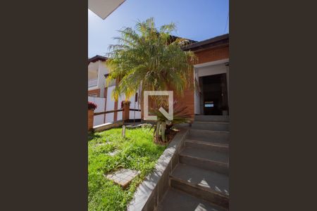 Casa à venda com 400m², 4 quartos e 5 vagas Casa à venda com 400m², 4 quartos e 5 vagasÁrea externa