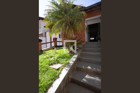 Casa à venda com 400m², 4 quartos e 5 vagas Casa à venda com 400m², 4 quartos e 5 vagasÁrea externa