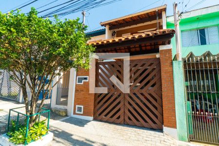 Casa à venda com 101m², 3 quartos e 1 vagaFachada