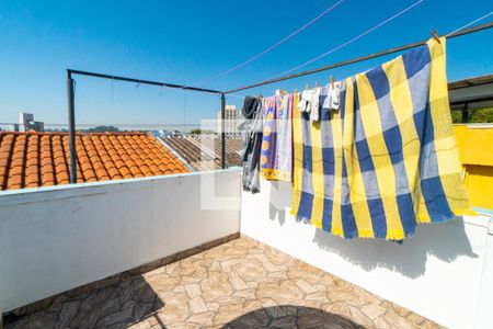 Casa à venda com 101m², 3 quartos e 1 vagaTerraço