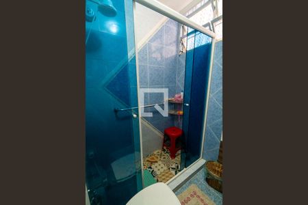 Casa à venda com 101m², 3 quartos e 1 vagaBanheiro Detalhe