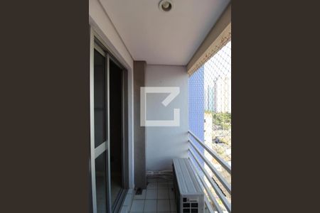 Apartamento para alugar com 77m², 2 quartos e 1 vagaVaranda