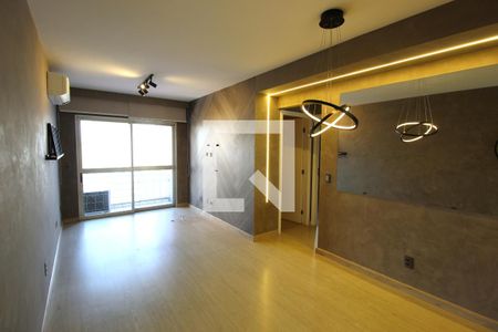 Apartamento para alugar com 77m², 2 quartos e 1 vagaSala