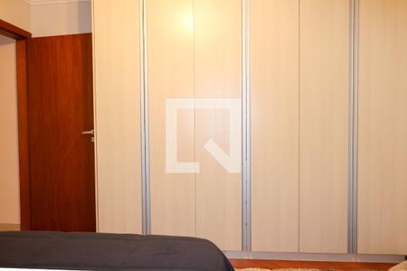 Apartamento à venda com 254m², 3 quartos e 2 vagasQuarto 1