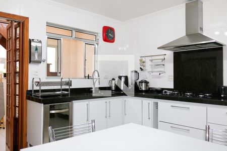 Apartamento à venda com 254m², 3 quartos e 2 vagasCozinha