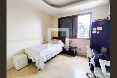 Apartamento à venda com 240m², 4 quartos e 3 vagasSuíte 4