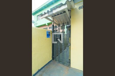 Casa para alugar com 36m², 1 quarto e sem vaga Casa para alugar com 36m², 1 quarto e sem vagaFachada