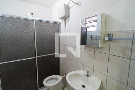 Banheiro da Suíte de casa para alugar com 1 quarto, 36m² em Jardim Oriental, São Paulo