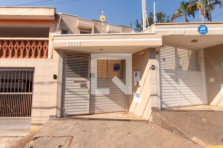 Casa à venda com 153m², 3 quartos e 2 vagasFachada