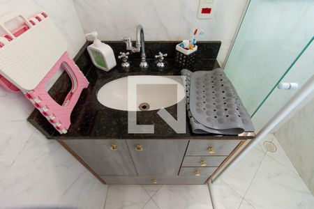 Casa à venda com 153m², 3 quartos e 2 vagasBanheiro da Suíte