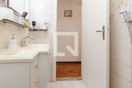 Casa à venda com 220m², 4 quartos e 1 vaga Casa à venda com 220m², 4 quartos e 1 vagaBanheiro da Suíte