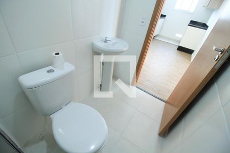 Banheiro de apartamento para alugar com 2 quartos, 37m² em Belenzinho, São Paulo