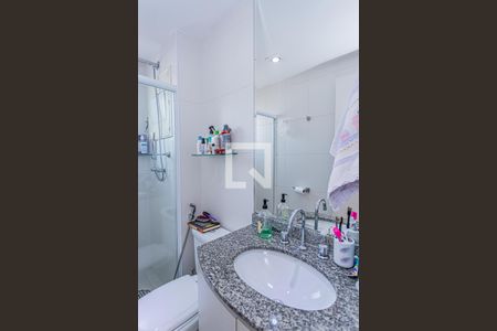 Apartamento à venda com 70m², 3 quartos e 2 vagasBanheiro