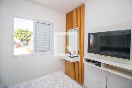 Quarto 1 de apartamento para alugar com 2 quartos, 50m² em Vila Nivi, São Paulo