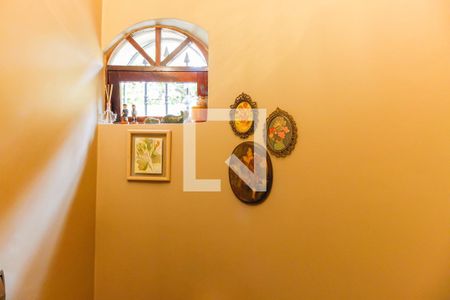 Casa à venda com 200m², 4 quartos e 2 vagasLavabo