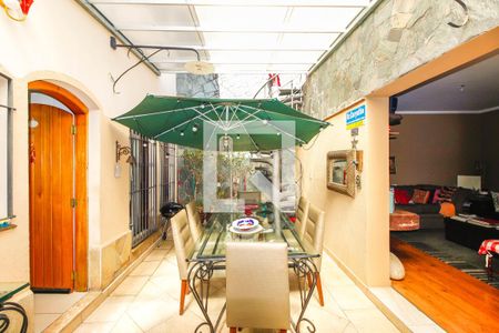 Casa à venda com 200m², 4 quartos e 2 vagasÁrea comum