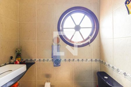 Casa à venda com 200m², 4 quartos e 2 vagasBanheiro Social