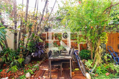 Casa à venda com 200m², 4 quartos e 2 vagasJardim